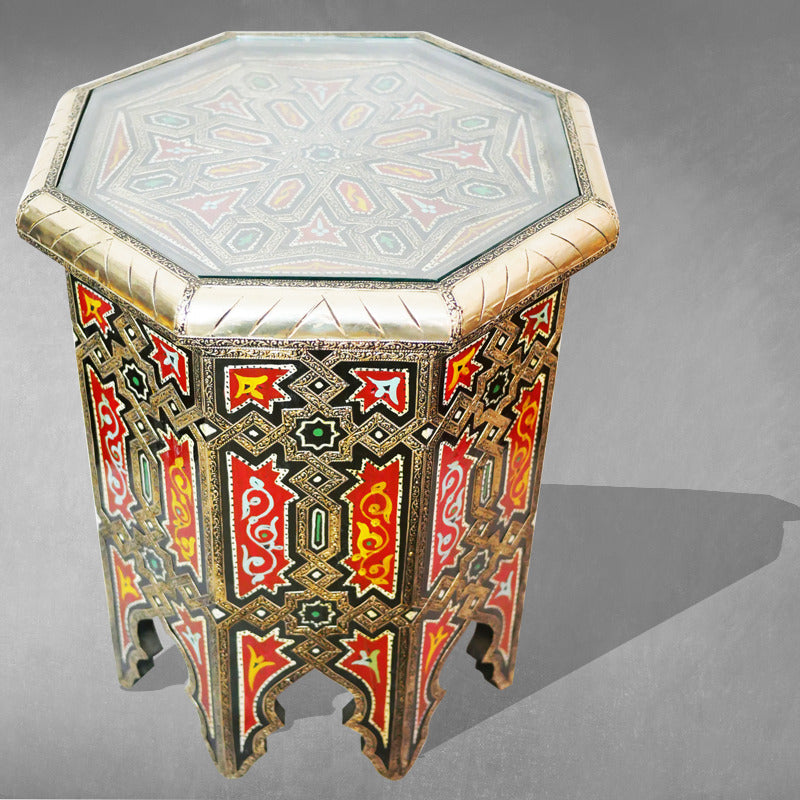 Tabouret en bois ornementé pour salon marocain